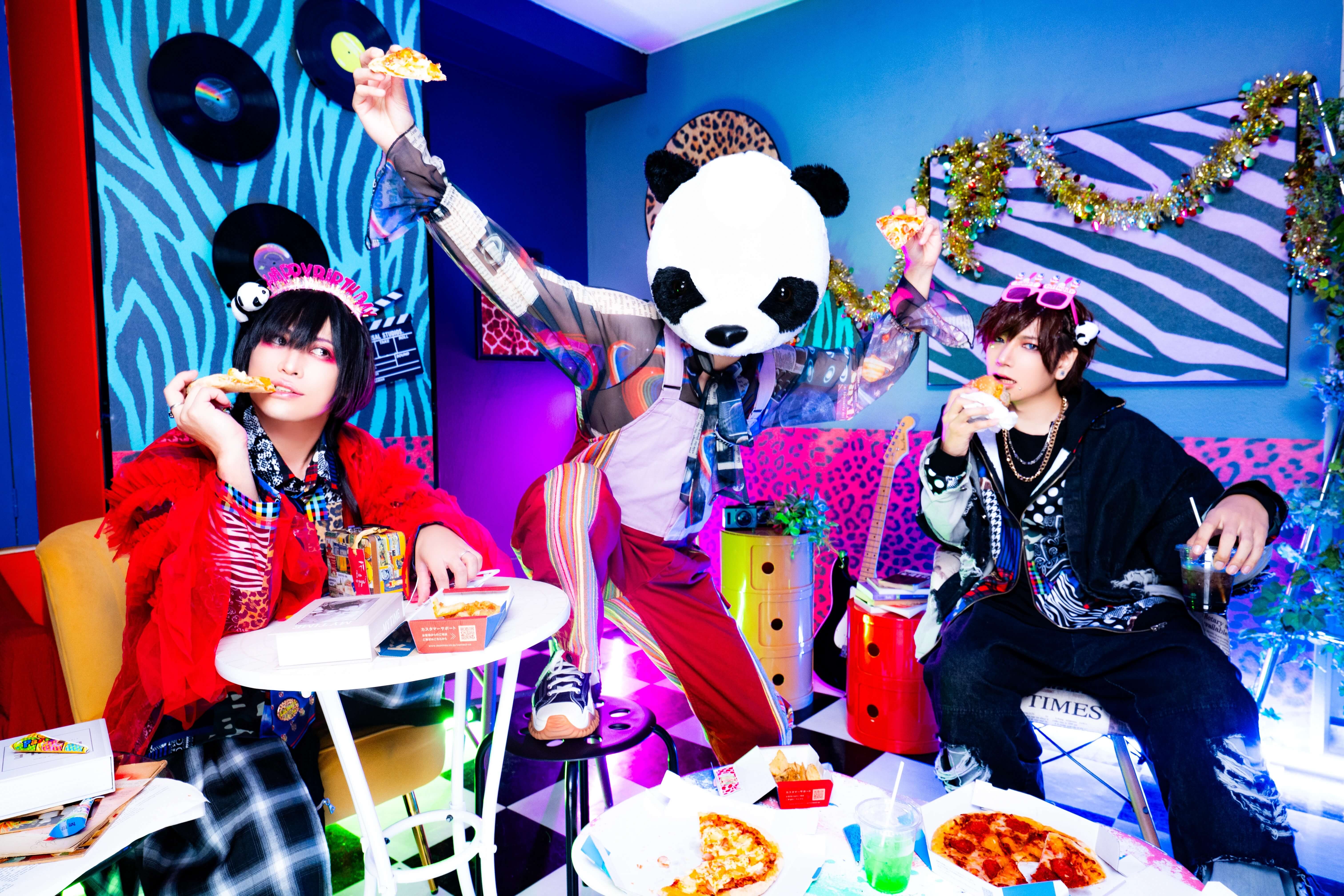 KAKURIYO PANDA. profile | KAKURIYO PANDA.プロフィール | vkgy