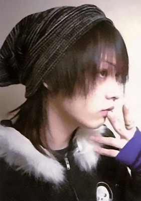 Yoshi profile | Yoshiプロフィール | vkgy (ブイケージ)
