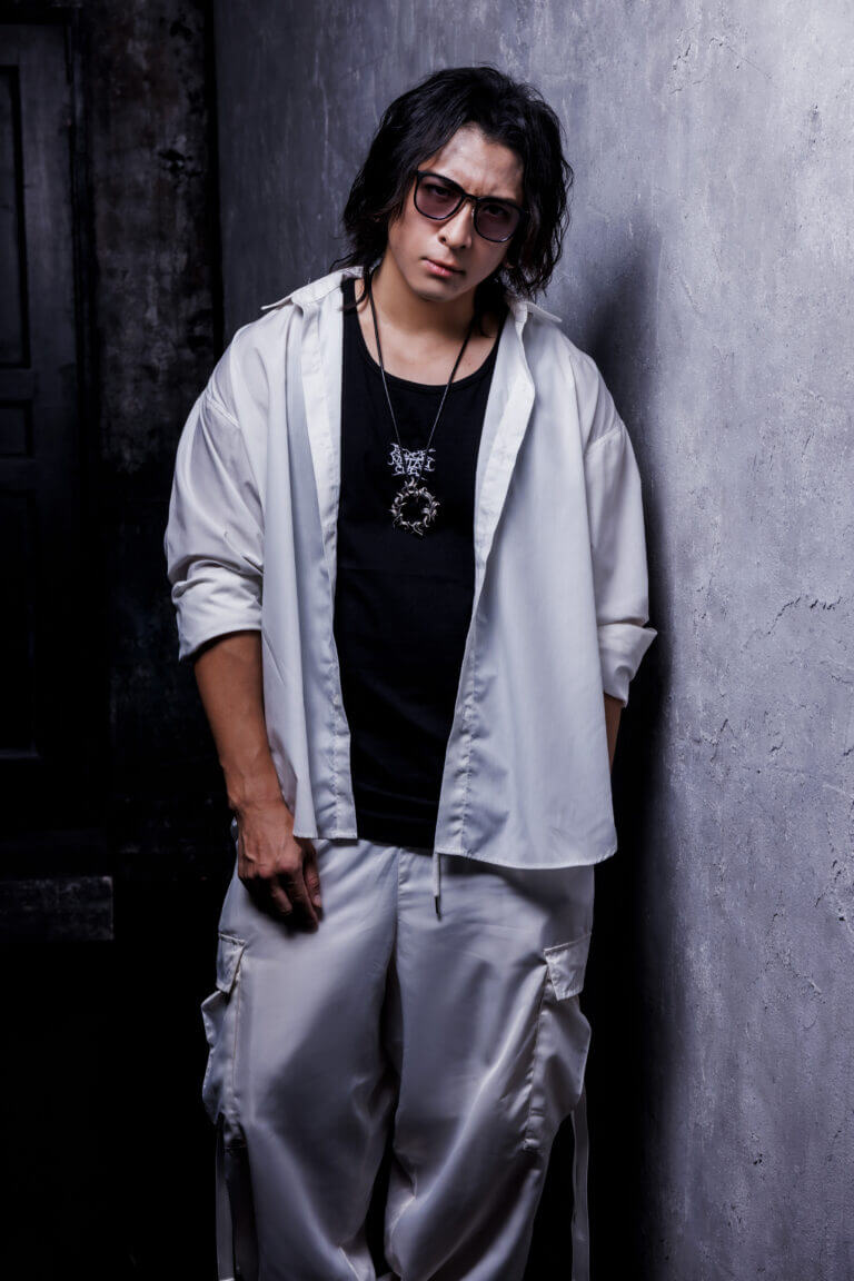 NOCTURNAL BLOODLUST チェキ　尋 NOCTURNAL BLOODLUST V. Hiro (尋) solo photo | vkgy (ブイケージ)