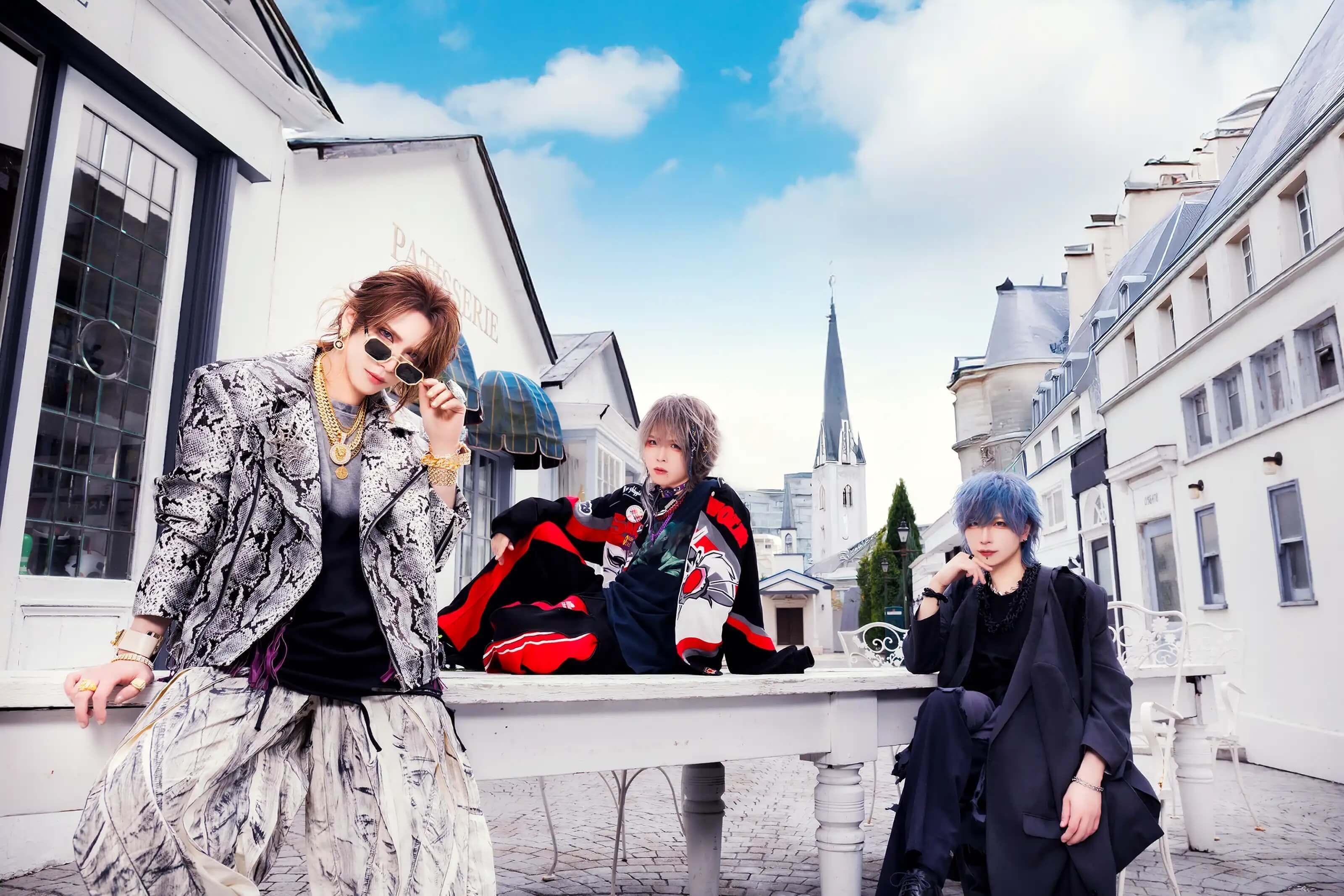Mini report from Splendid God Giraffe's third anniversary tour finale