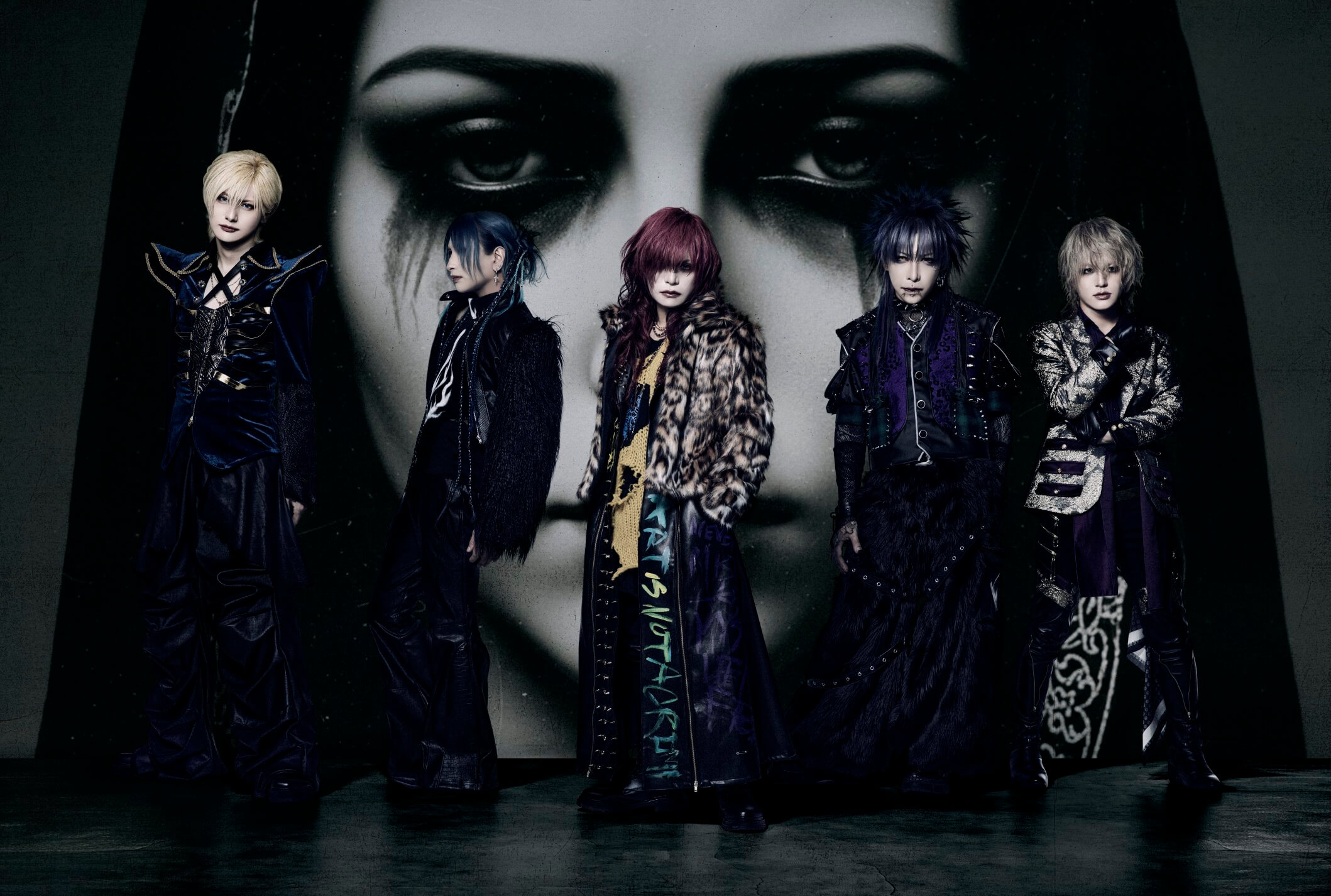 Azavana group photo | vkgy (ブイケージ)