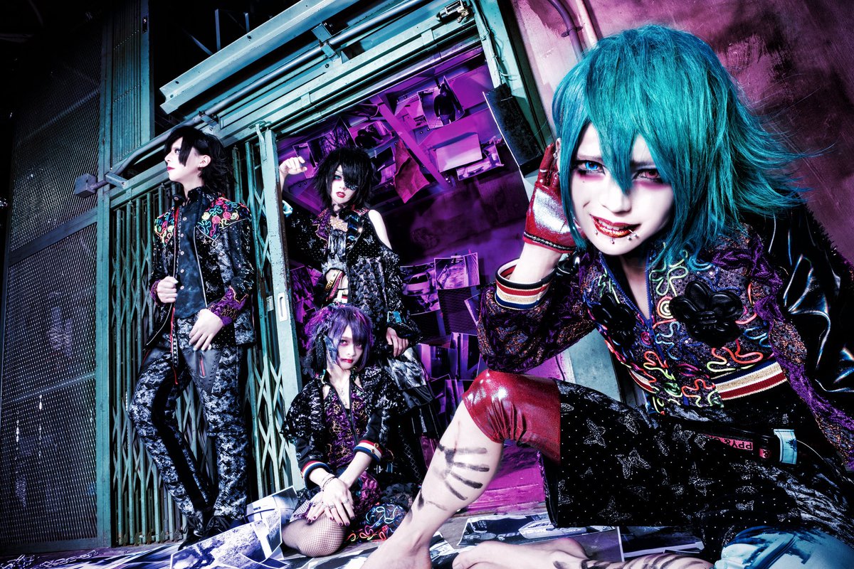 Utaimono URAMONO group photo | vkgy (ブイケージ)