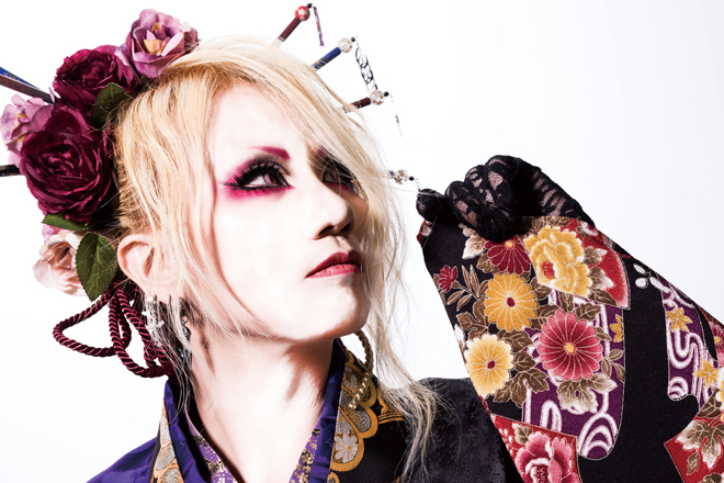 Miyoshi Seiji new maxi-single &ldquo;Nureru Yoru&rdquo;